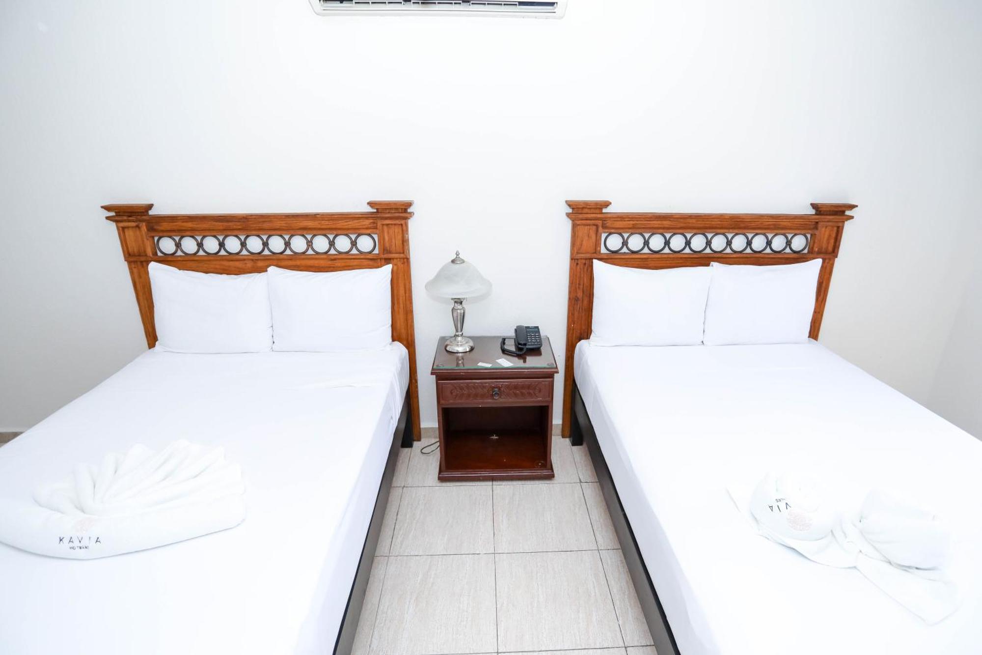 Hotel Avenida Канкун Экстерьер фото