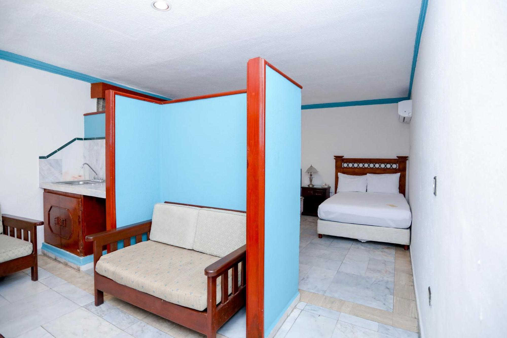 Hotel Avenida Канкун Экстерьер фото