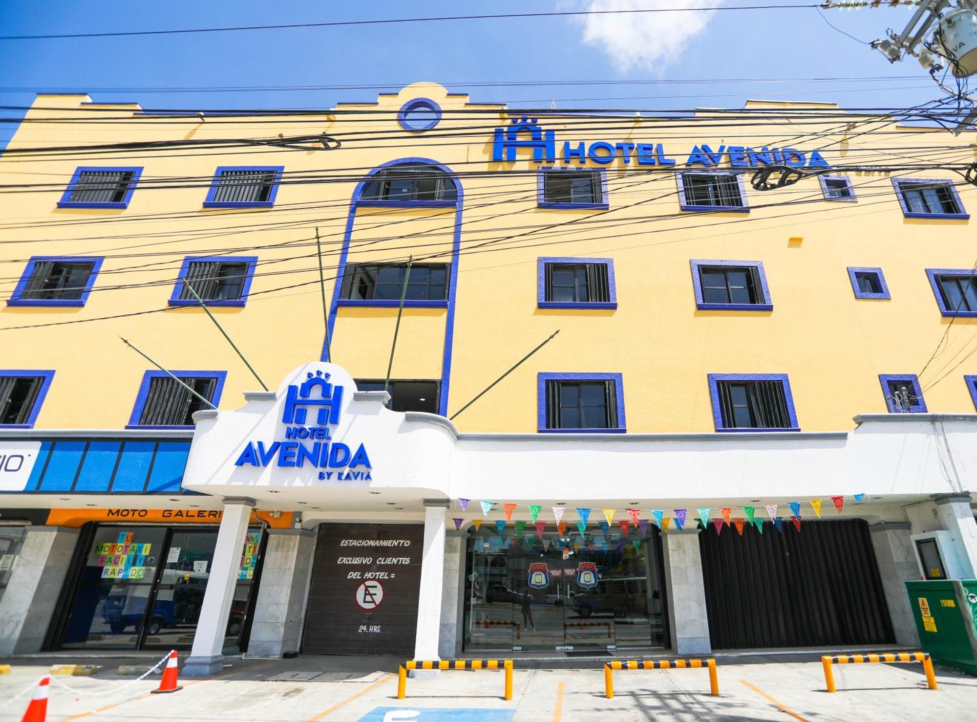 Hotel Avenida Канкун Экстерьер фото